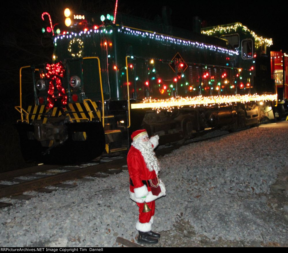 SLRS 1424 and Santa!